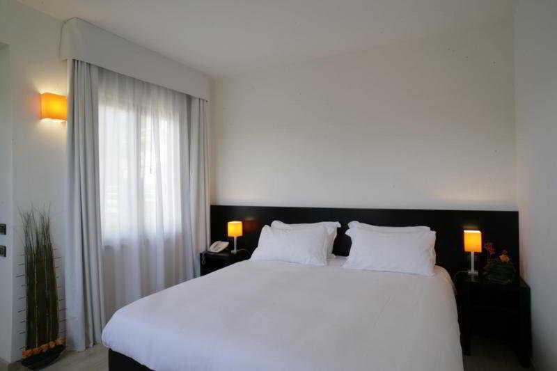 Hotel Aniene Rome Bagian luar foto